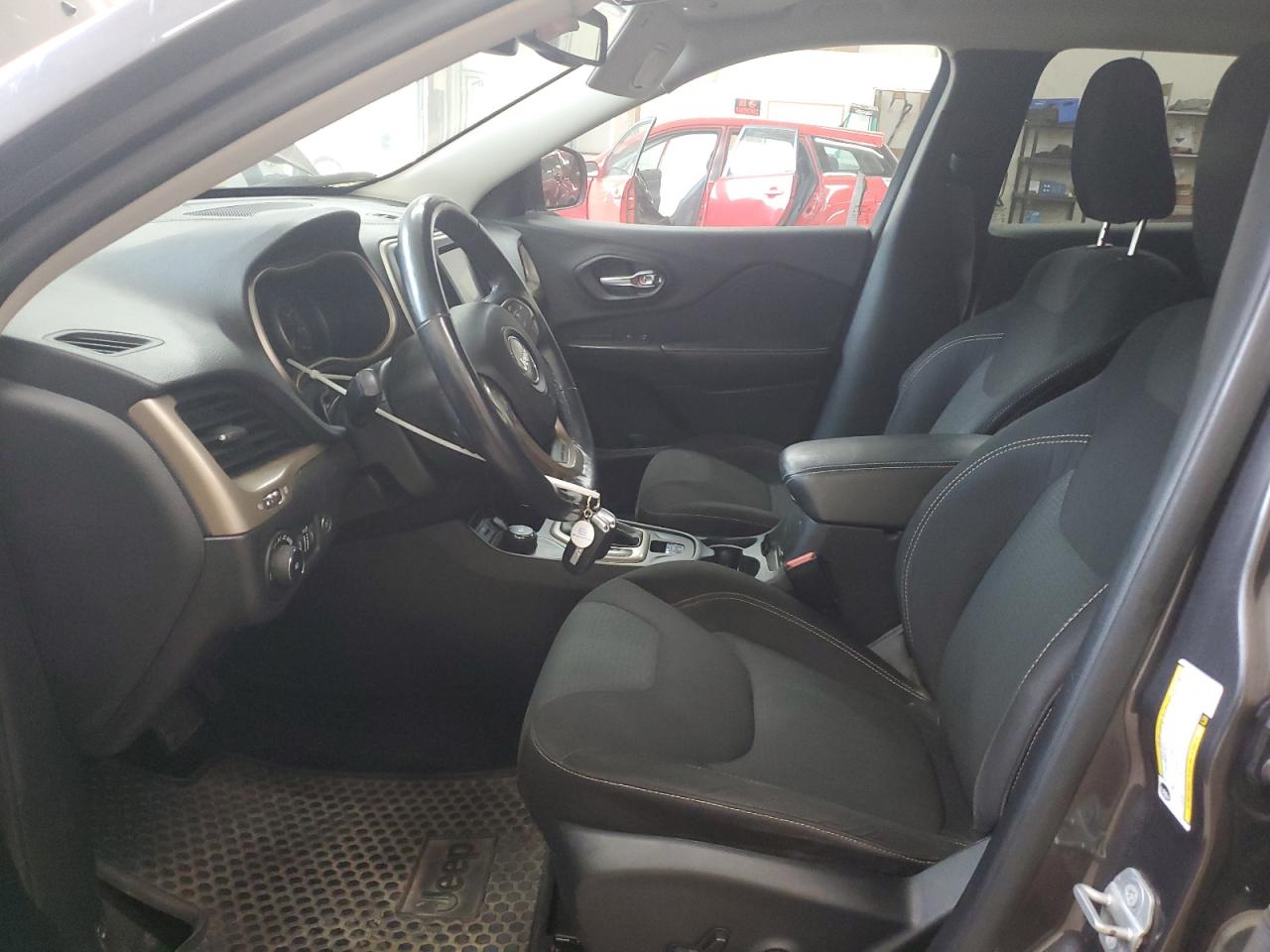 JEEP GRAND CHEROKEE LATITUDE