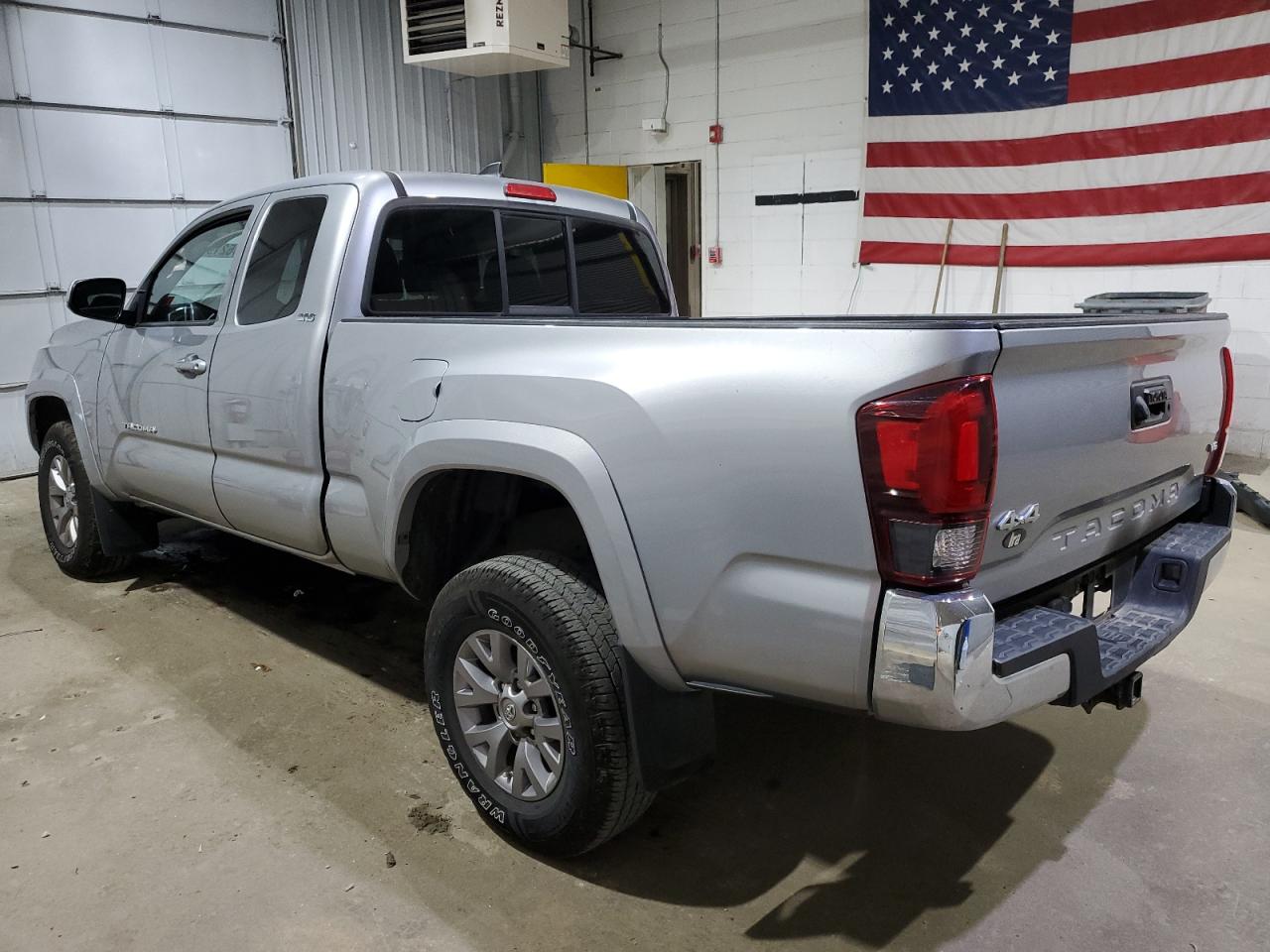 TOYOTA TACOMA ACCESS CAB