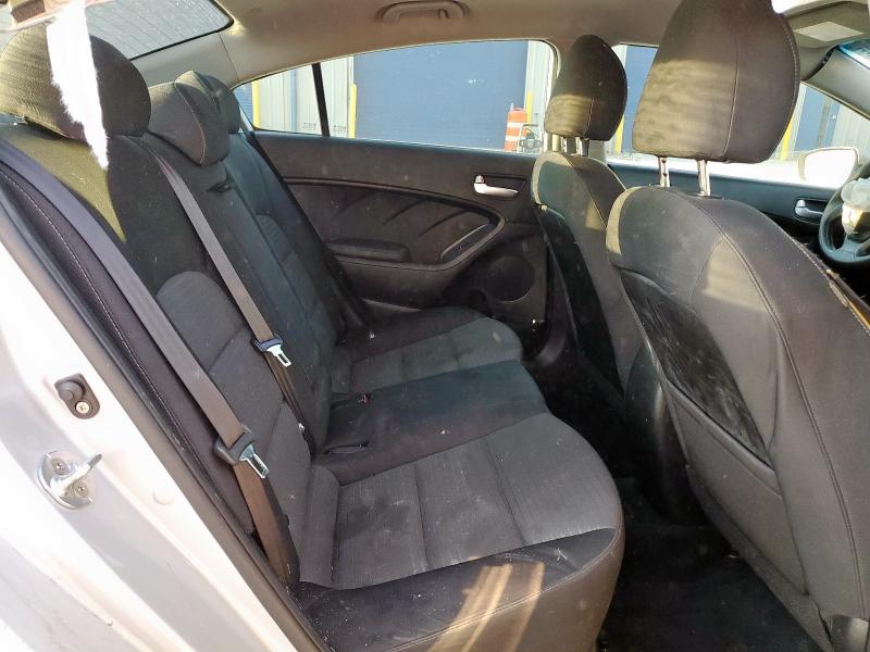 2017 KIA FORTE LX 3KPFL4A73HE082250