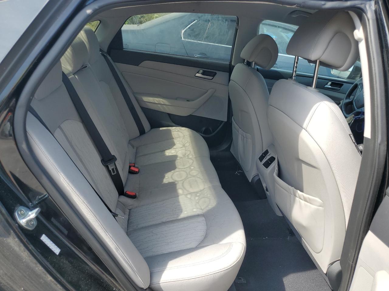 HYUNDAI SONATA PLUG-IN HYBRID