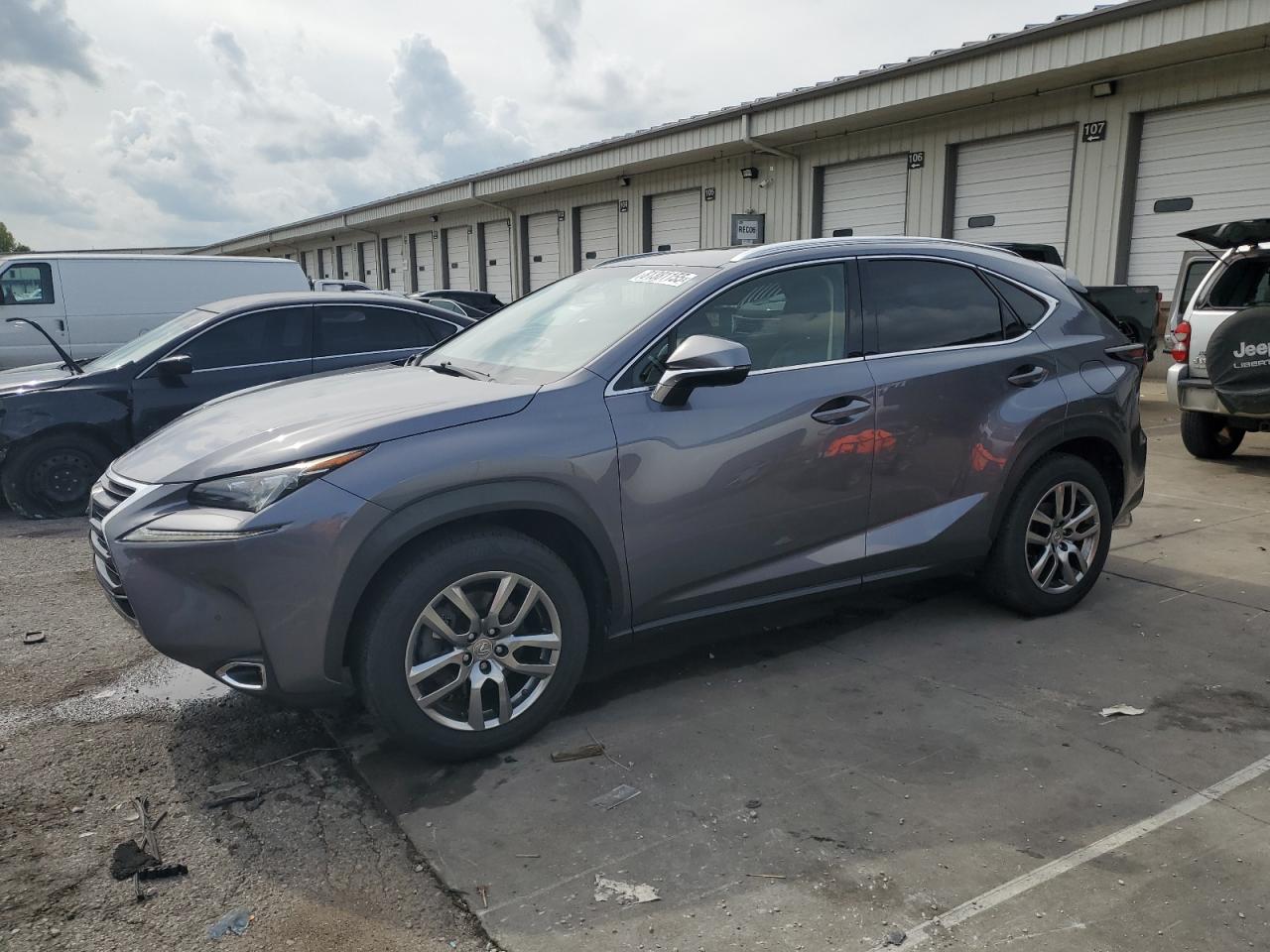 LEXUS NX 200T BASE