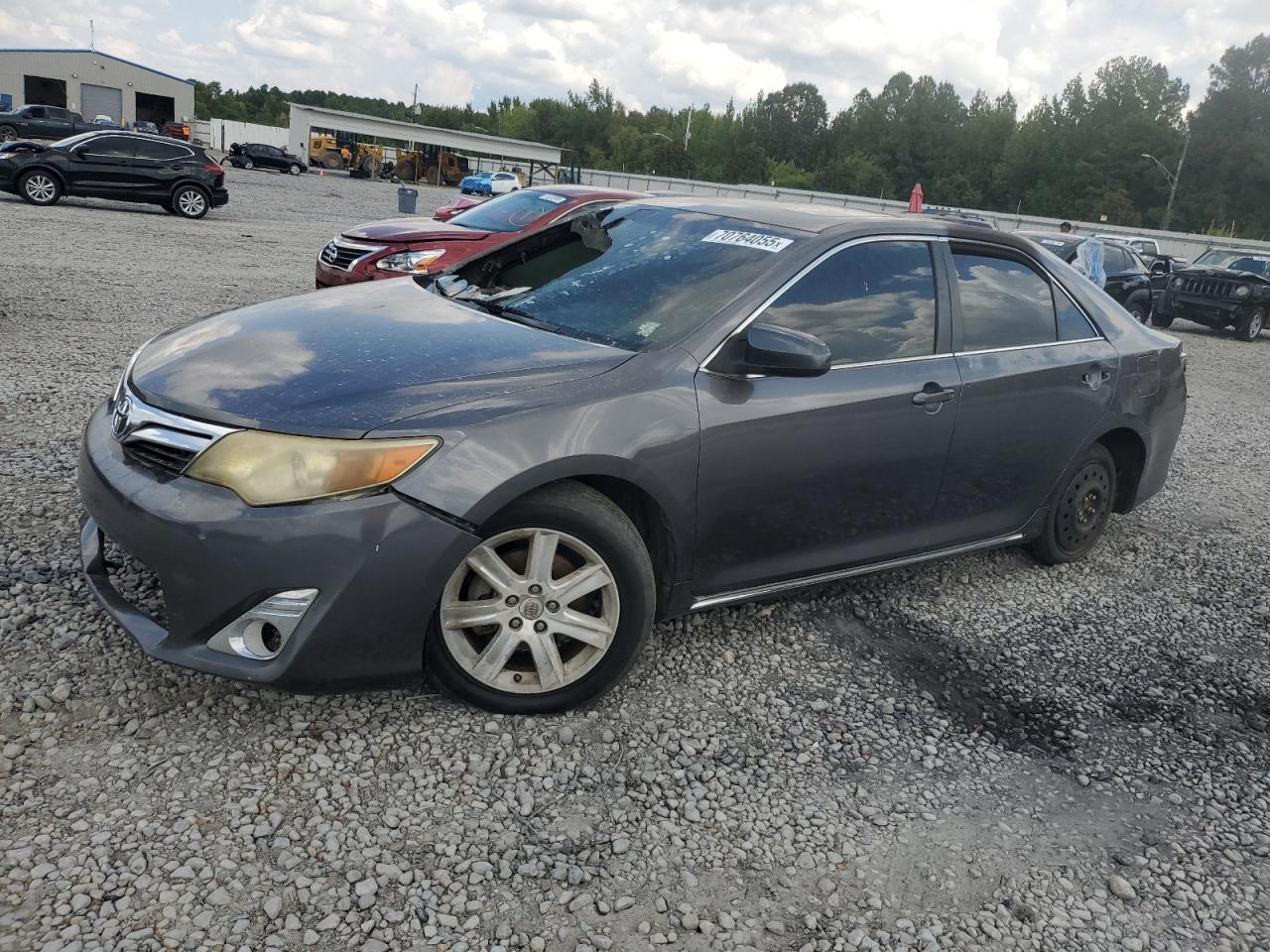 TOYOTA CAMRY L