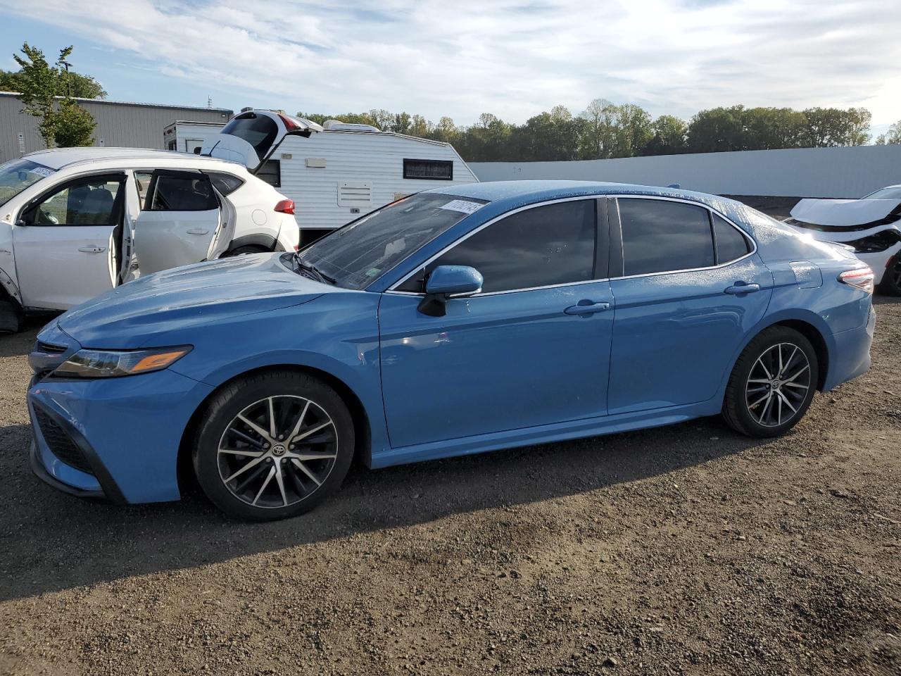 TOYOTA CAMRY SE NIGHT SHADE