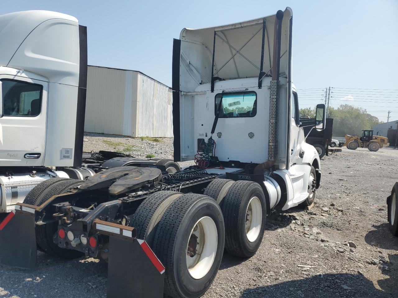 Lot #3239248131 2014 KENWORTH T680