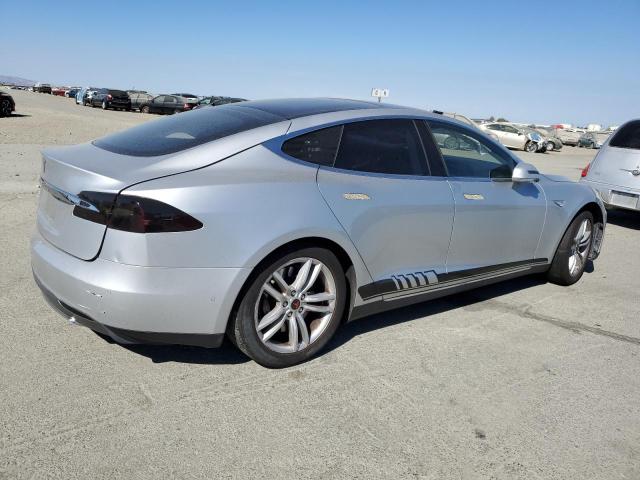 2015 TESLA MODEL S 60 5YJSA1S14FF080592