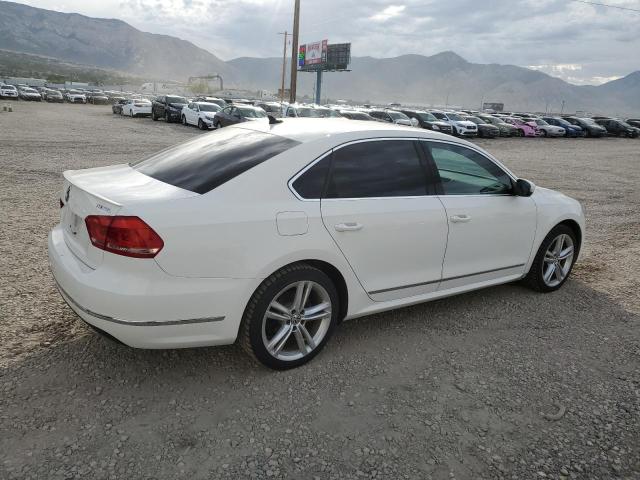 2015 VOLKSWAGEN PASSAT SEL 1VWCV7A3XFC075812