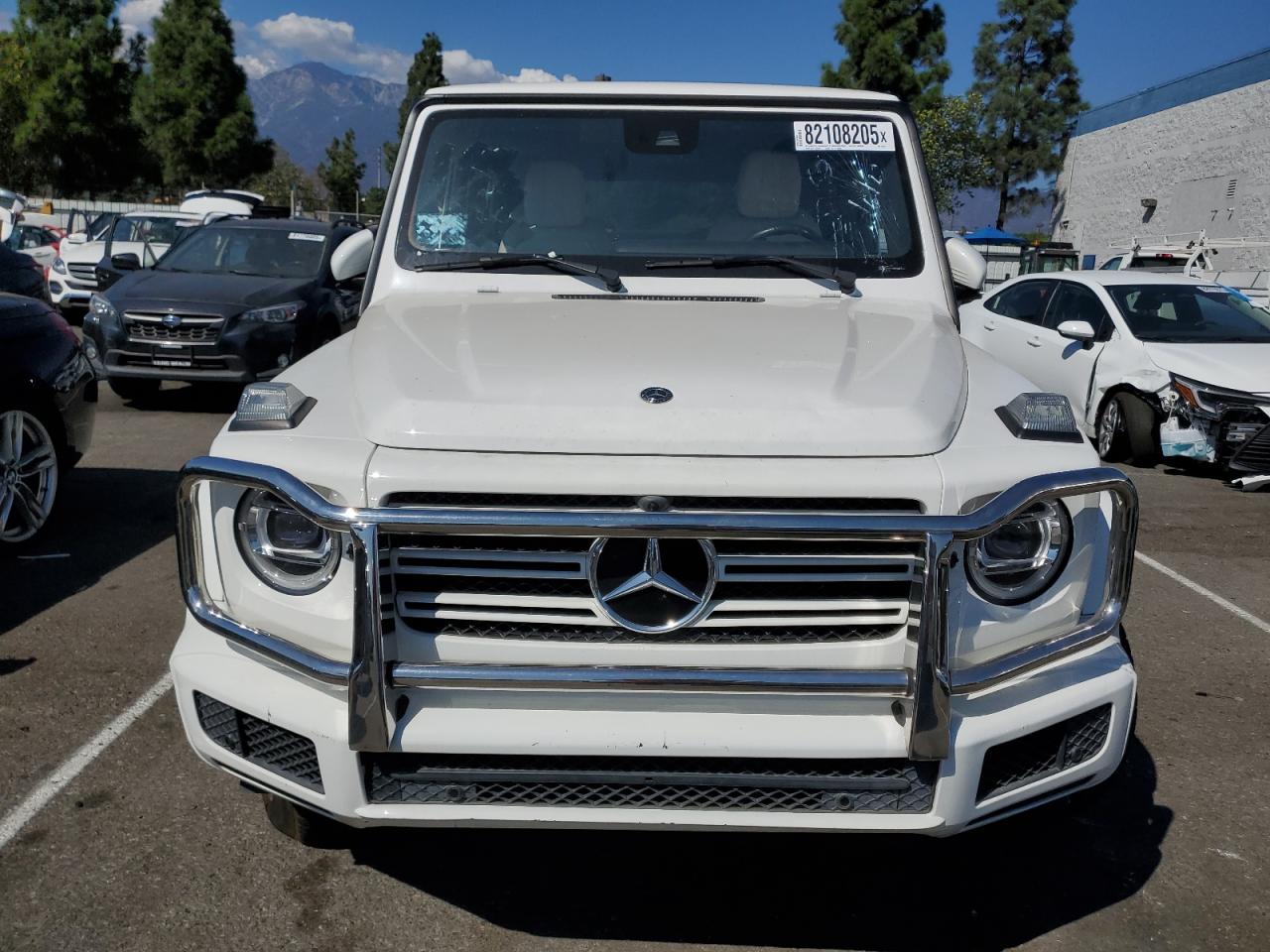 MERCEDES-BENZ G-CLASS 550
