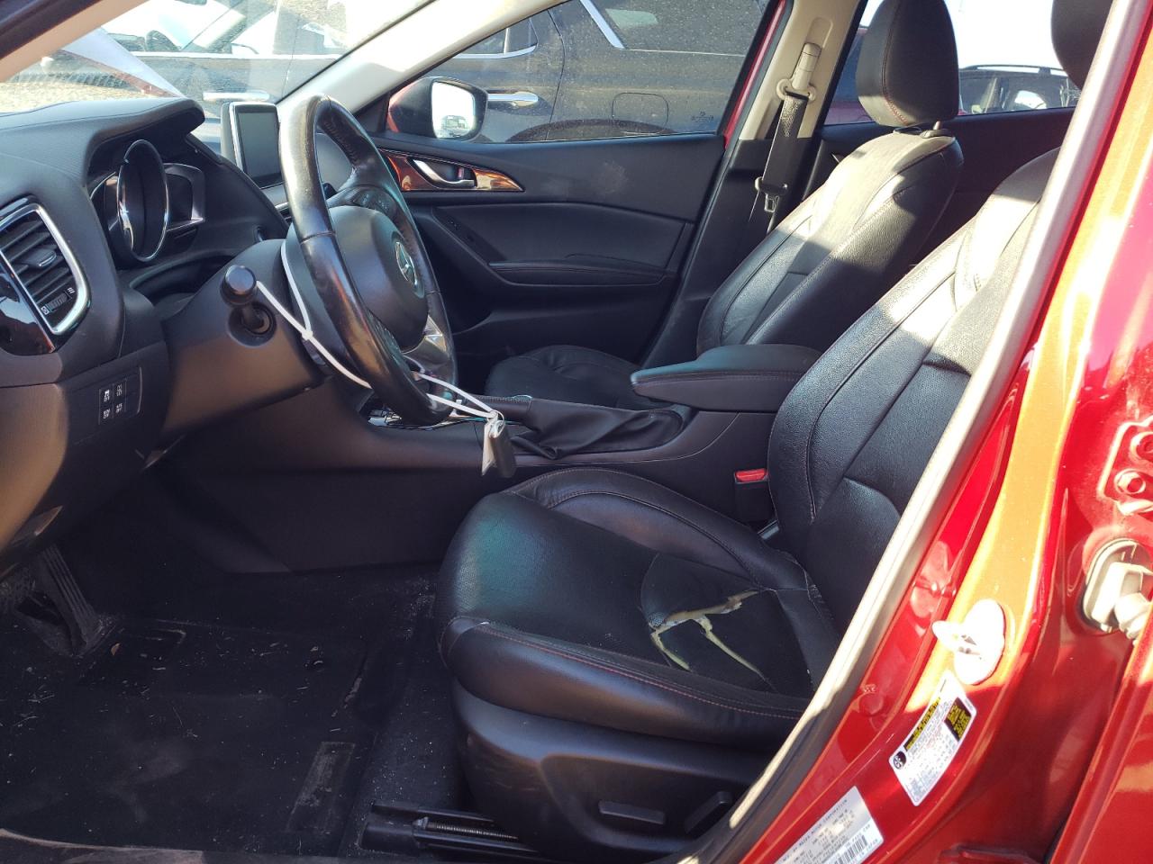 MAZDA 3 GRAND TOURING