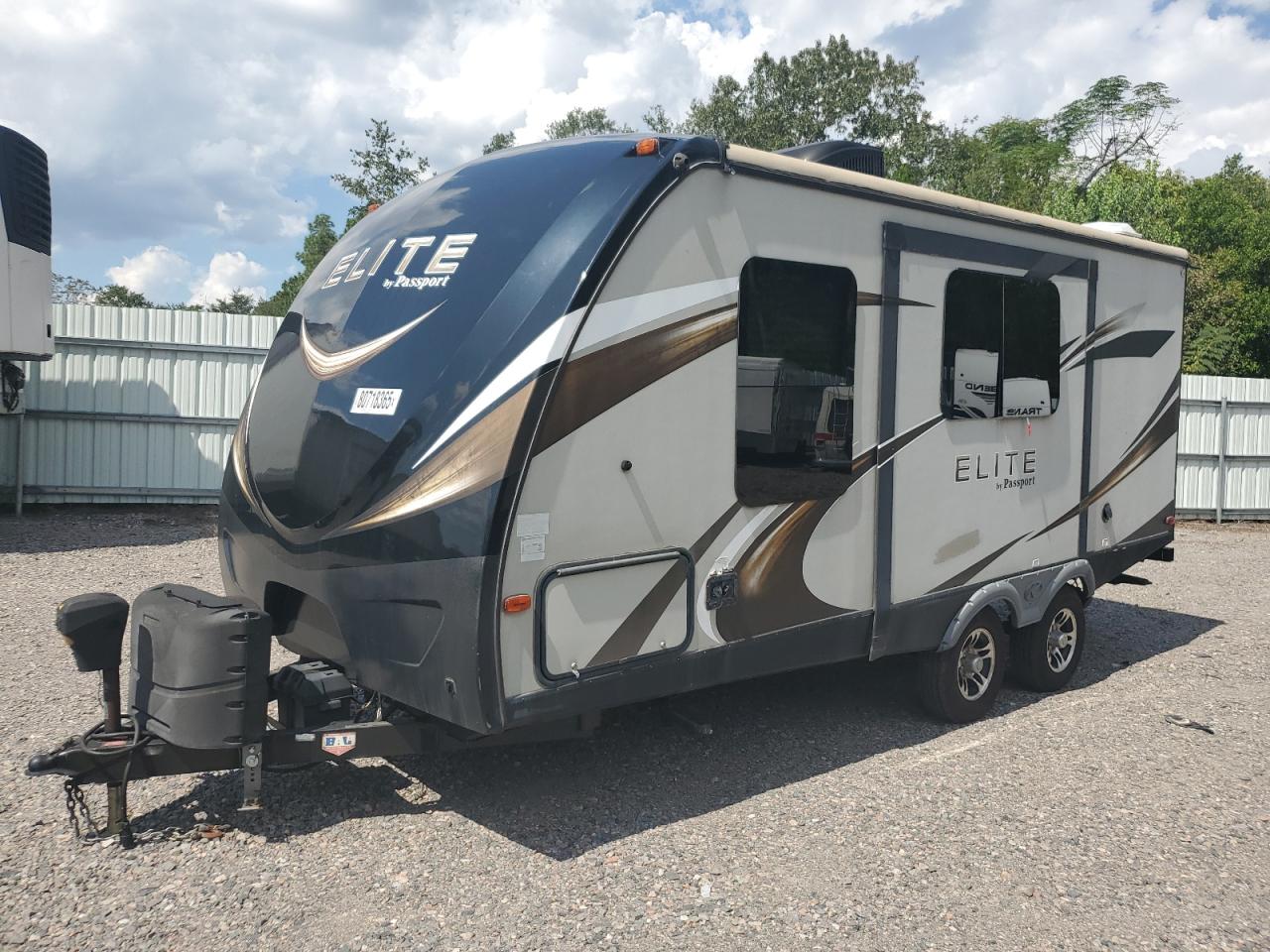 Lot #3282624089 2017 KEYSTONE UNKNOWN