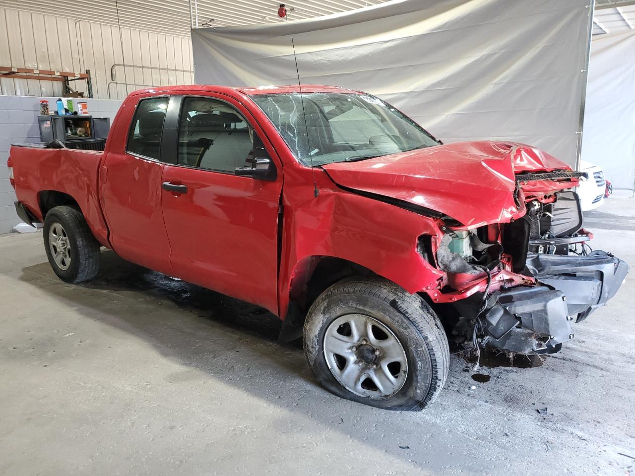 TOYOTA TUNDRA DOUBLE CAB SR