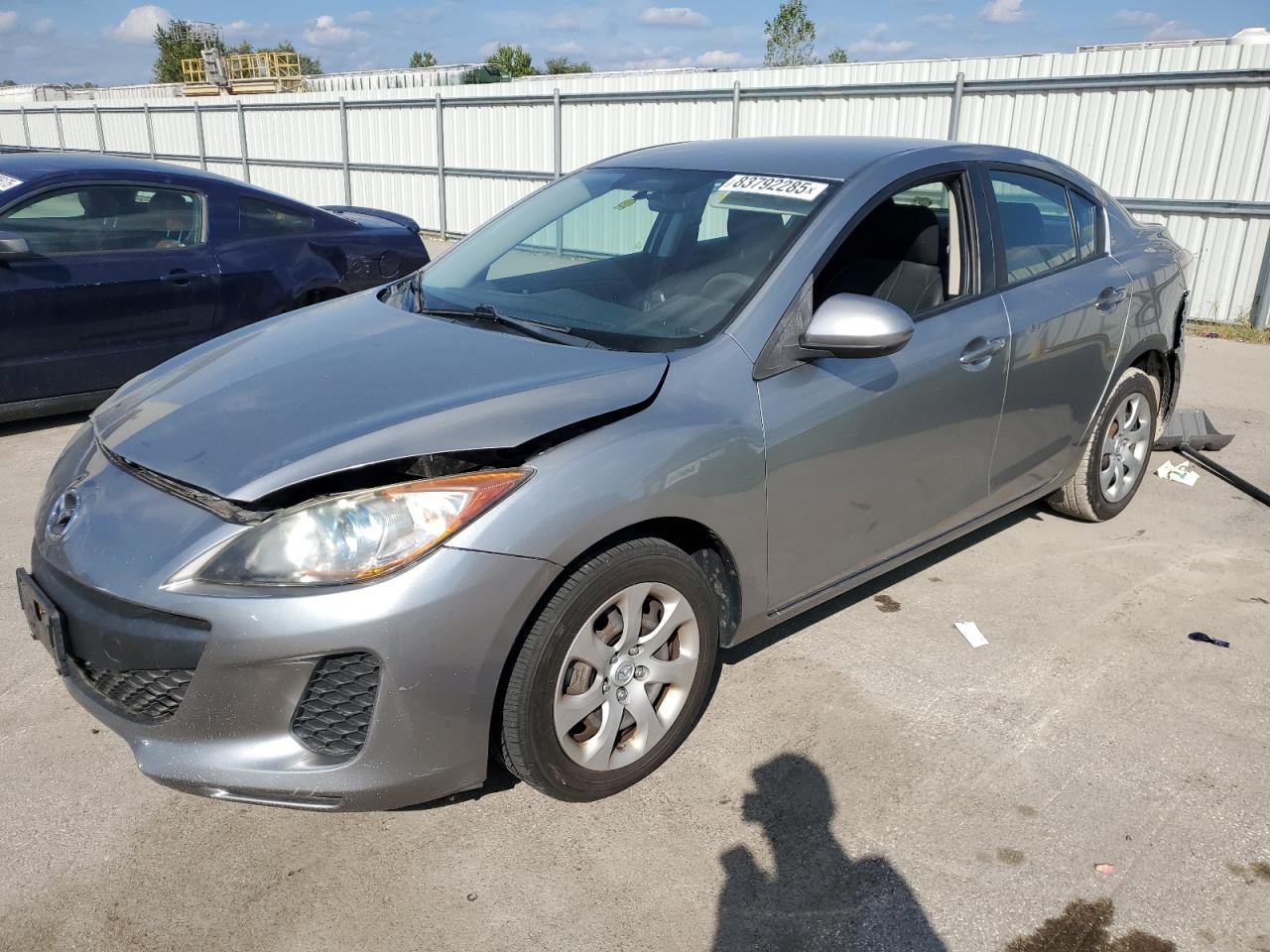 MAZDA 3 I
