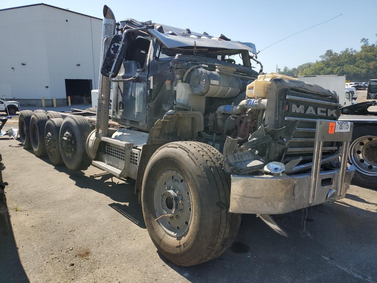 Lot #3280540135 2024 MACK GRANITE