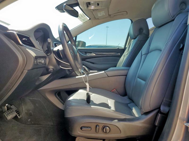 2019 BUICK ENCLAVE PREMIUM 5GAERCKW4KJ282401