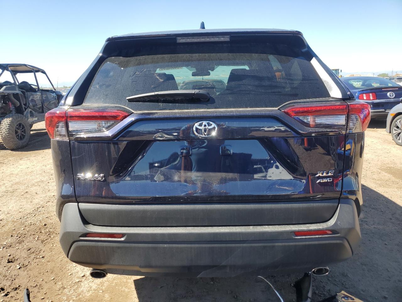 TOYOTA RAV4 XLE