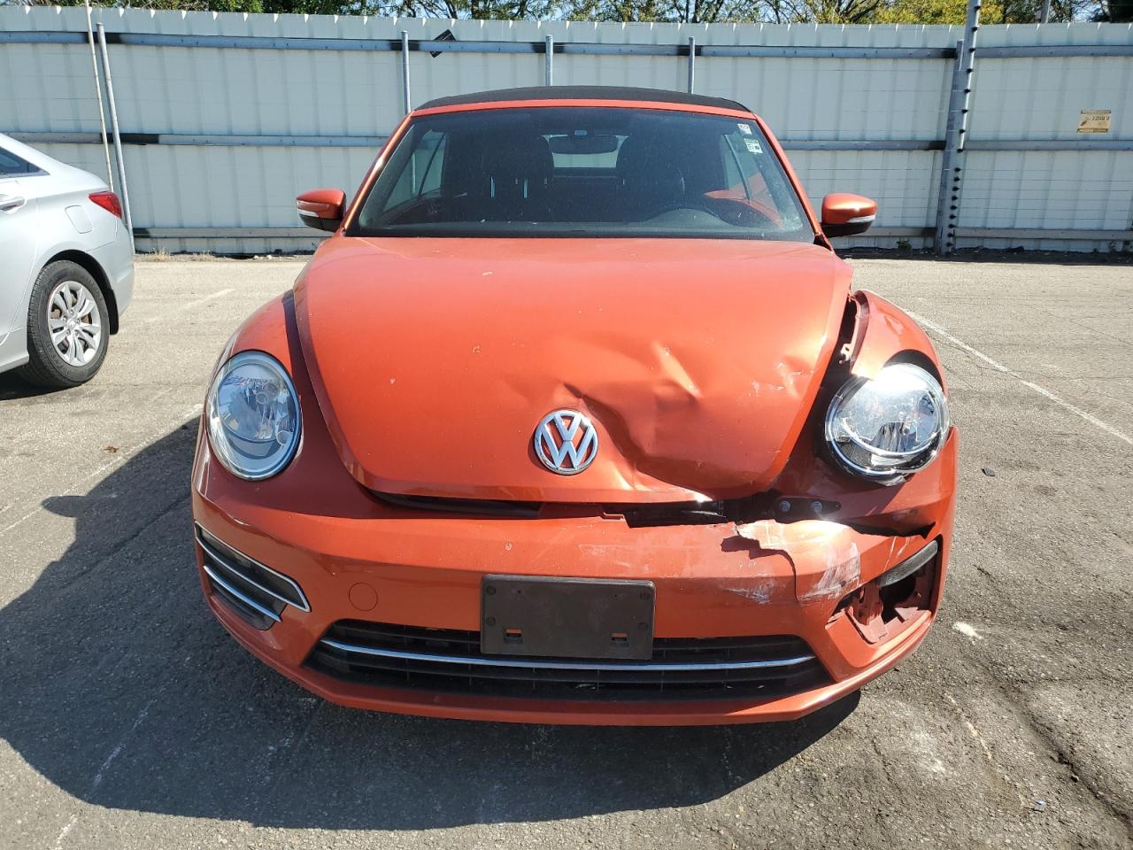 VOLKSWAGEN BEETLE S/SE