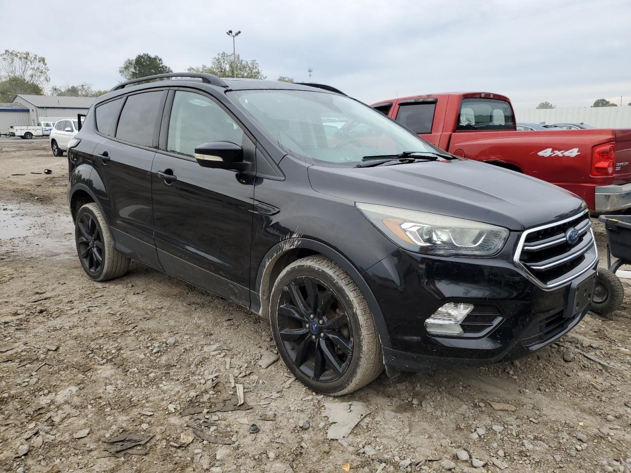 FORD ESCAPE TITANIUM
