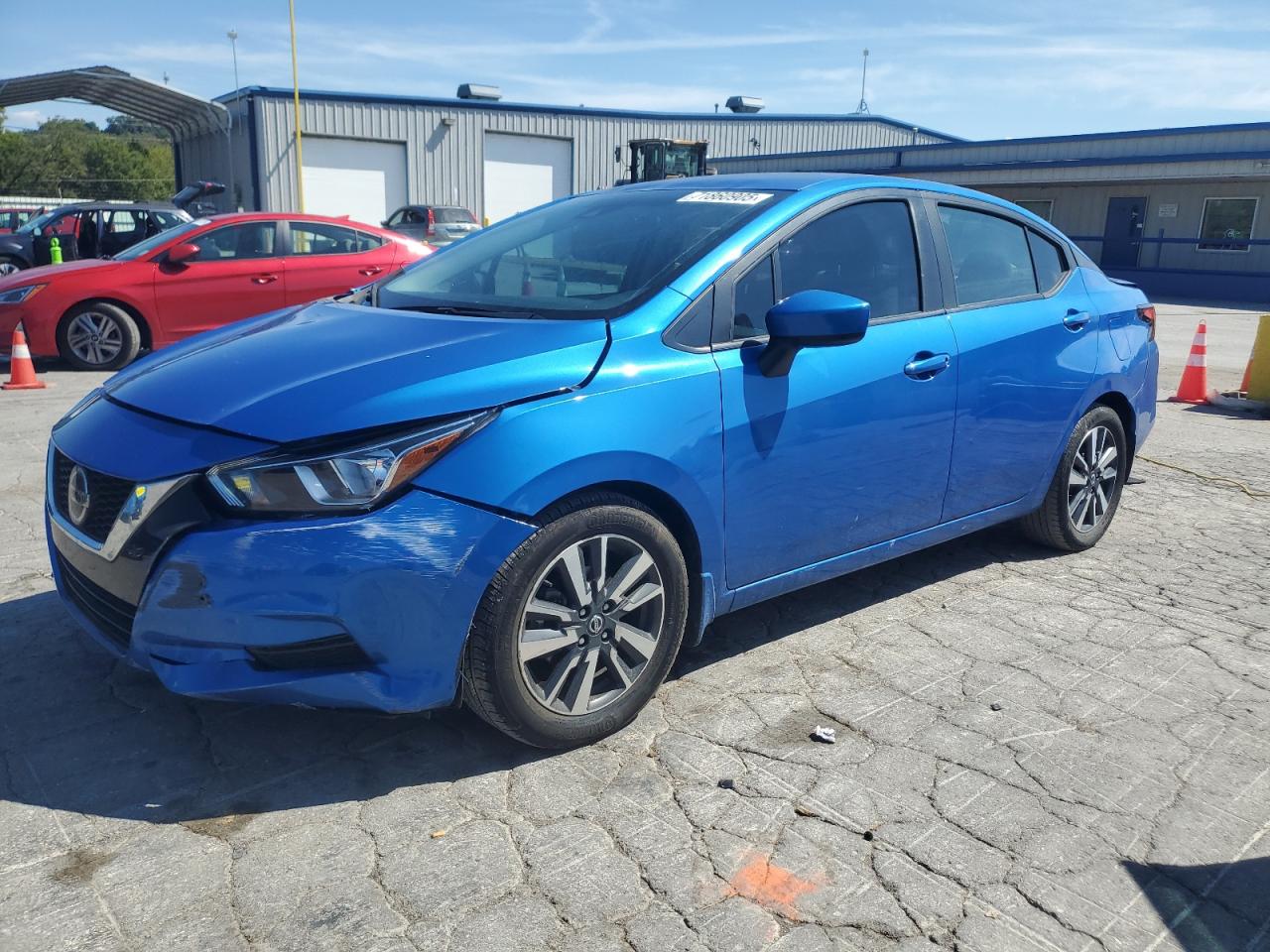 NISSAN VERSA SV