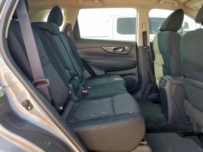 2017 NISSAN ROGUE S KNMAT2MT0HP542326
