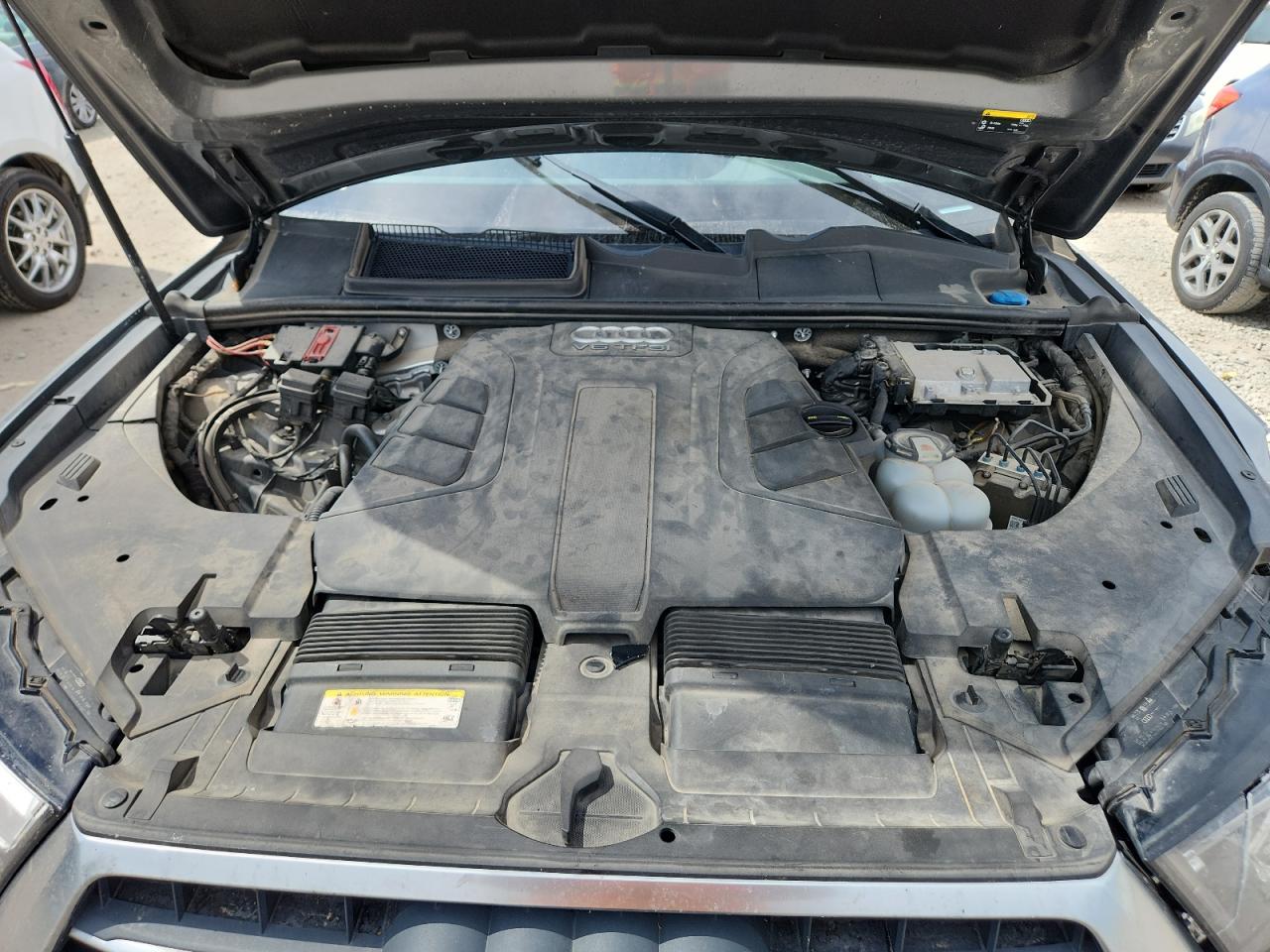 AUDI Q7 PREMIUM PLUS