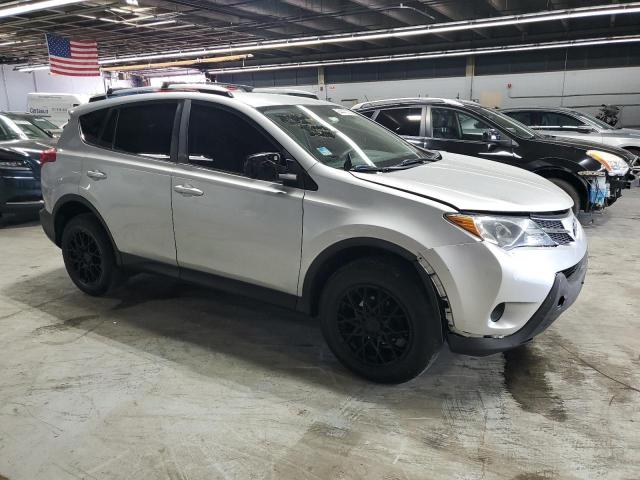 2015 TOYOTA RAV4 LE - 2T3BFREV4FW270529