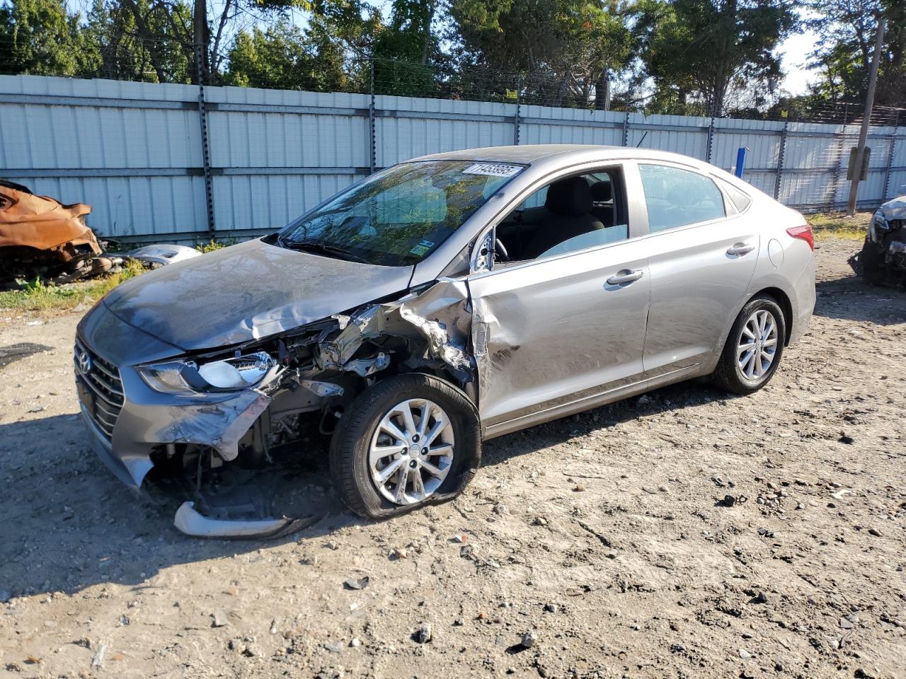  Salvage Hyundai ACCENT