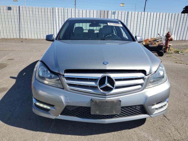 2013 MERCEDES-BENZ C 250 - WDDGF4HB1DR294770