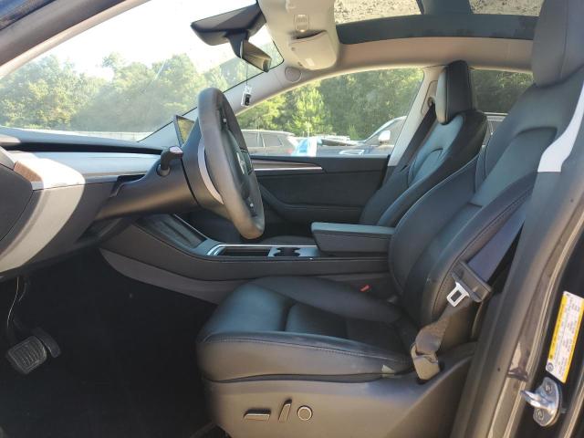 2025 TESLA MODEL Y 7SAYGDEDXSF240875