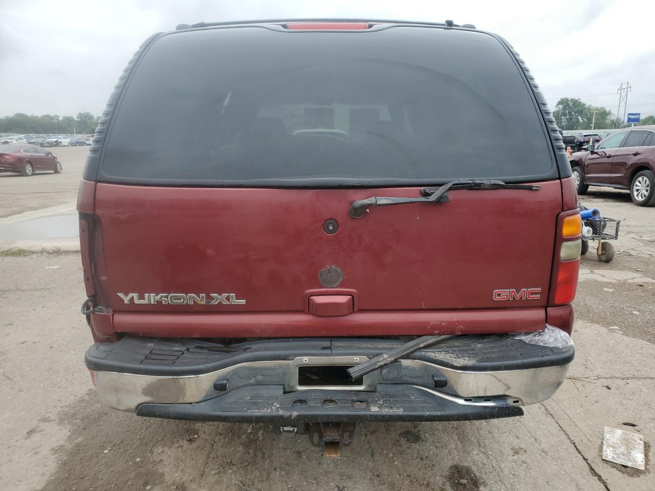 Lot #3292449683 2002 GMC YUKON XL C