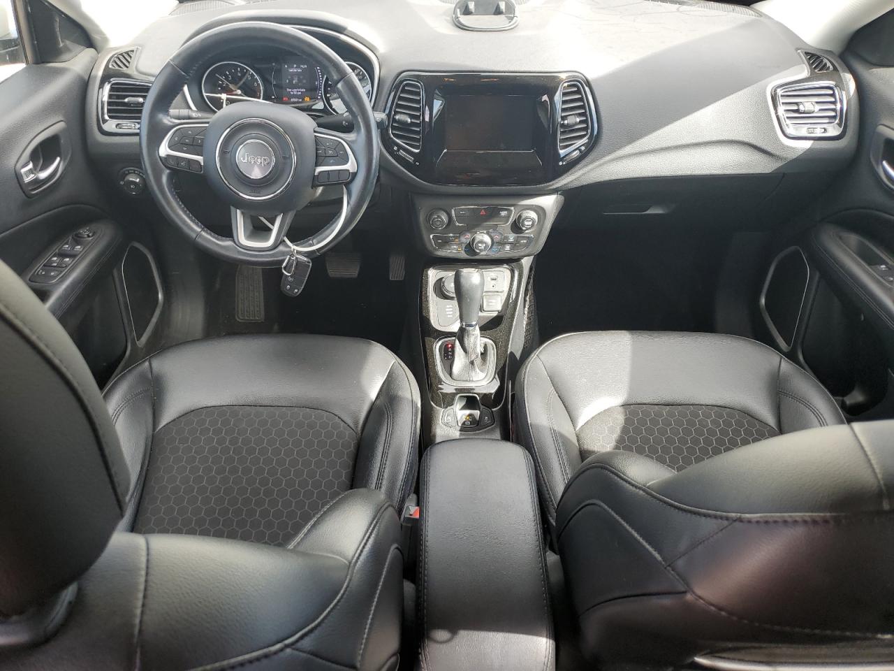 JEEP COMPASS LATITUDE