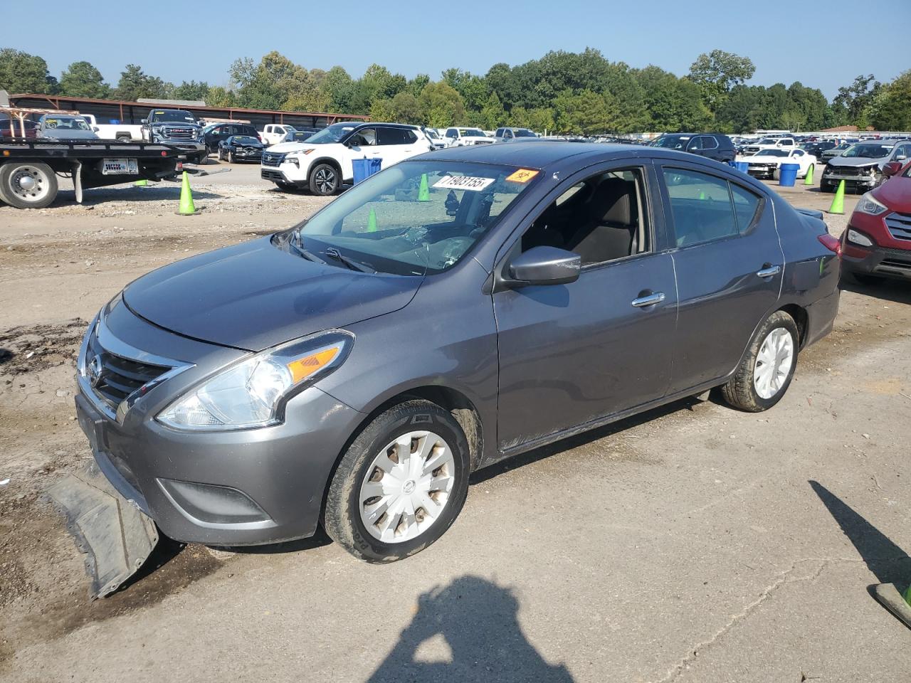 NISSAN VERSA S