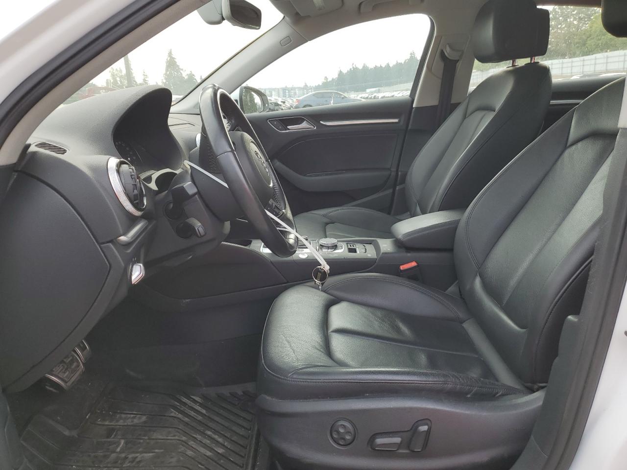 AUDI A3 PREMIUM PLUS