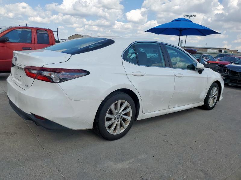 2022 TOYOTA CAMRY LE 4T1C11AK1NU643064