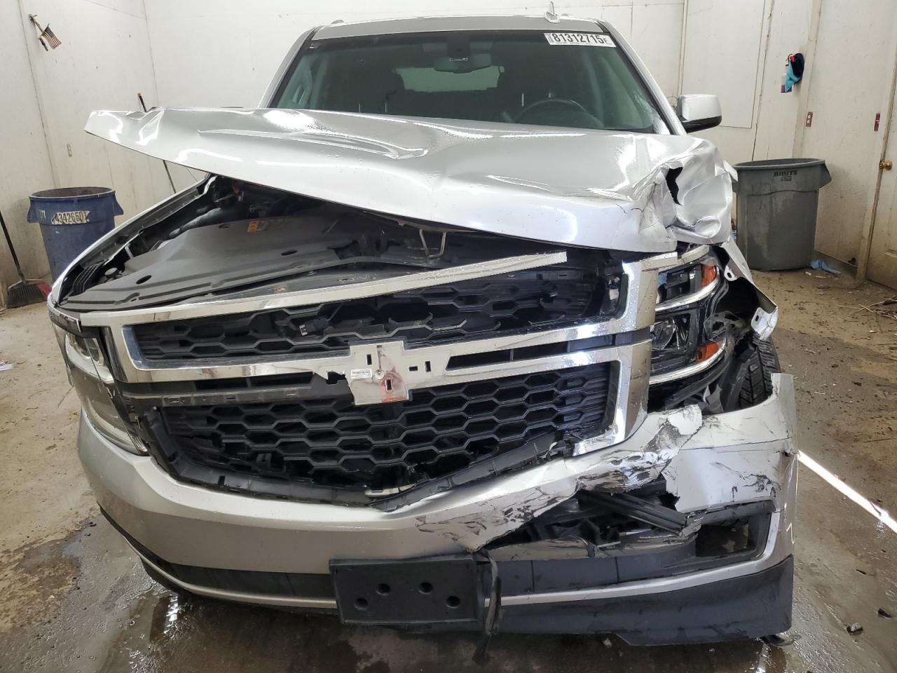 CHEVROLET SUBURBAN C1500 LS