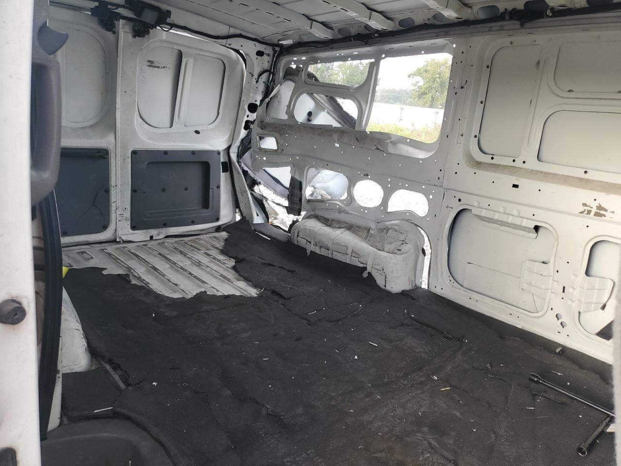 NISSAN NV1500 1500 S