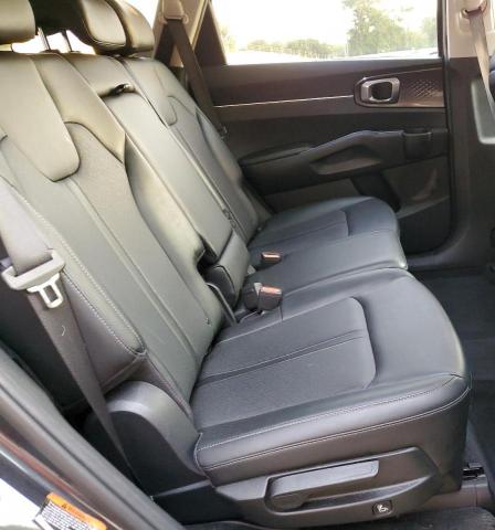 2021 KIA SORENTO S - 5XYRLDLCXMG049105