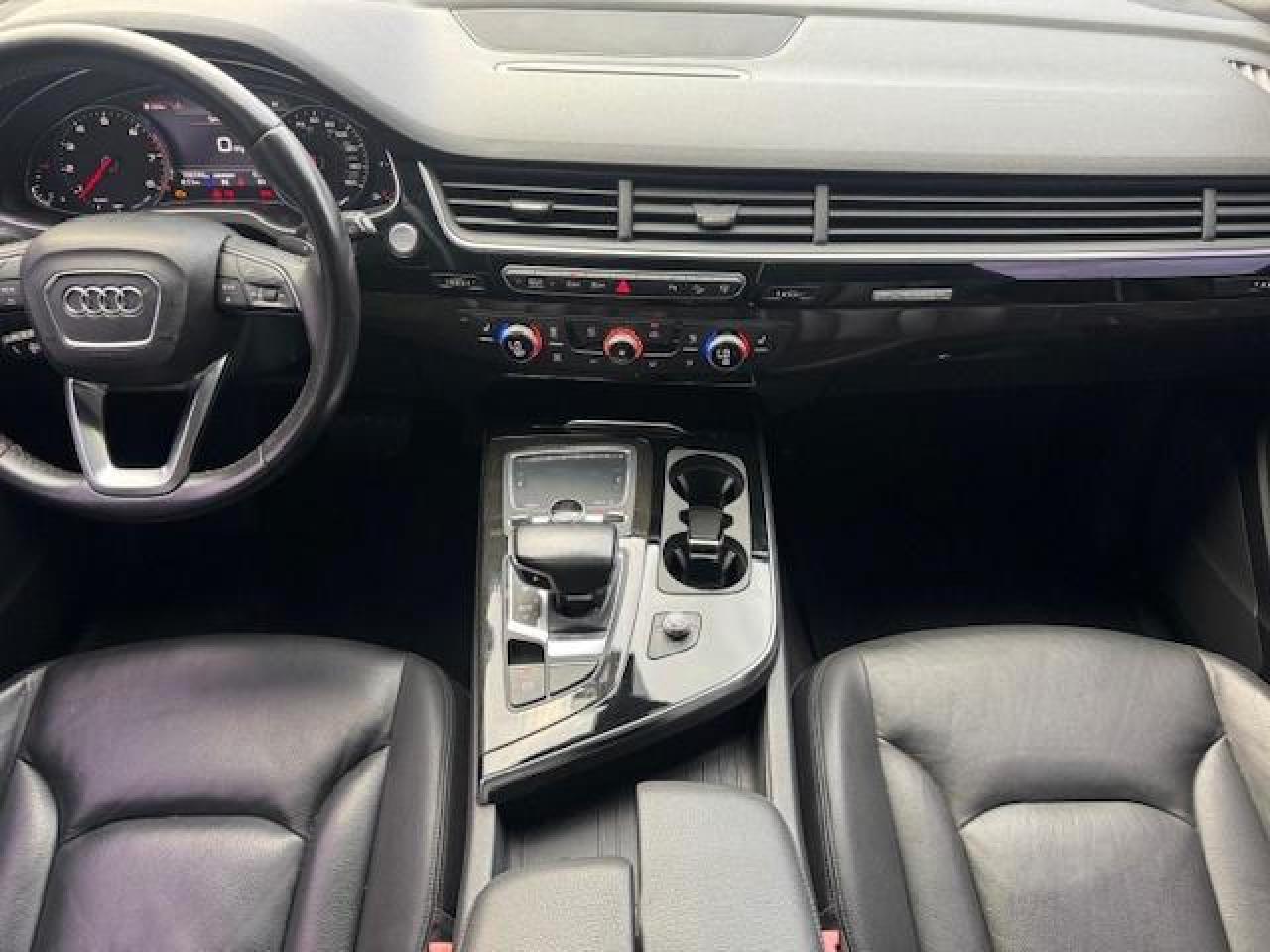 AUDI Q7 PREMIUM