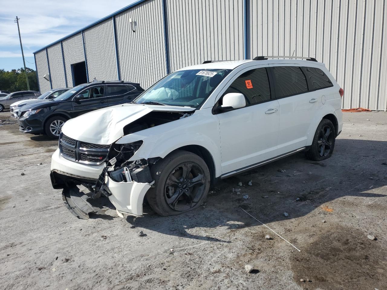 DODGE JOURNEY CROSSROAD