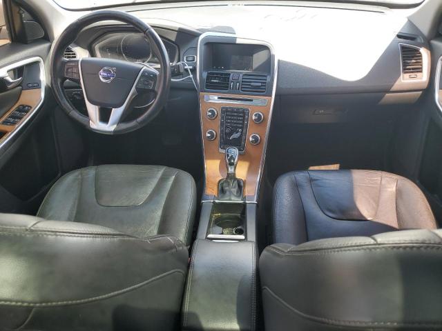 2017 VOLVO XC60 T5 IN YV440MDU4H2075190