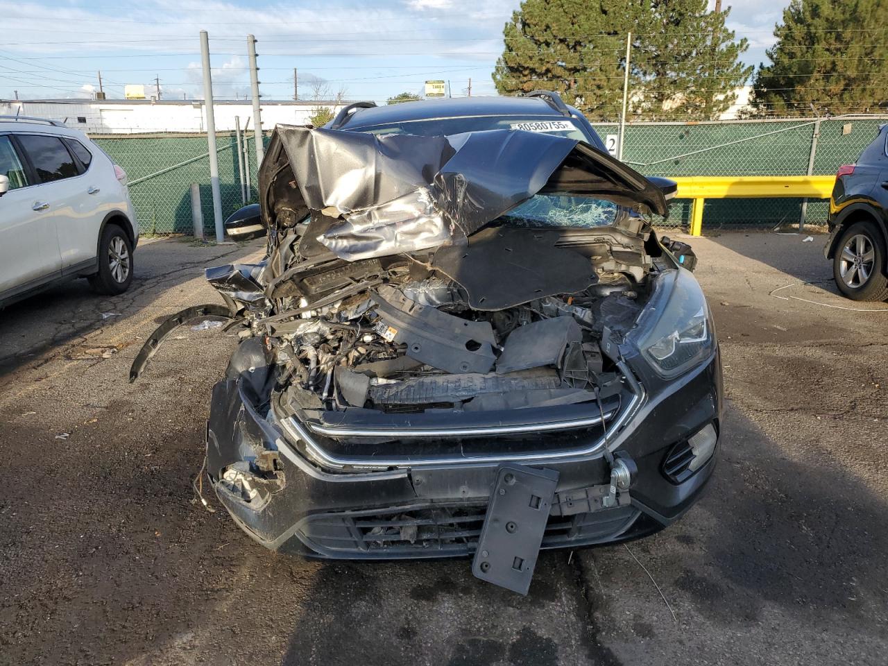 FORD ESCAPE TITANIUM