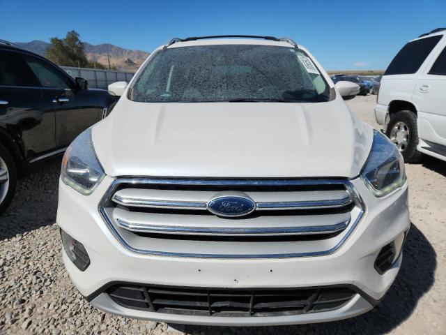 2018 FORD ESCAPE TIT 1FMCU9J9XJUC62262