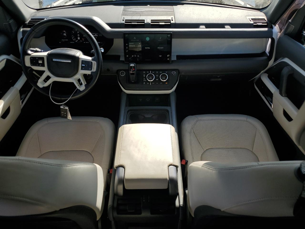 LAND ROVER DEFENDER 110 S