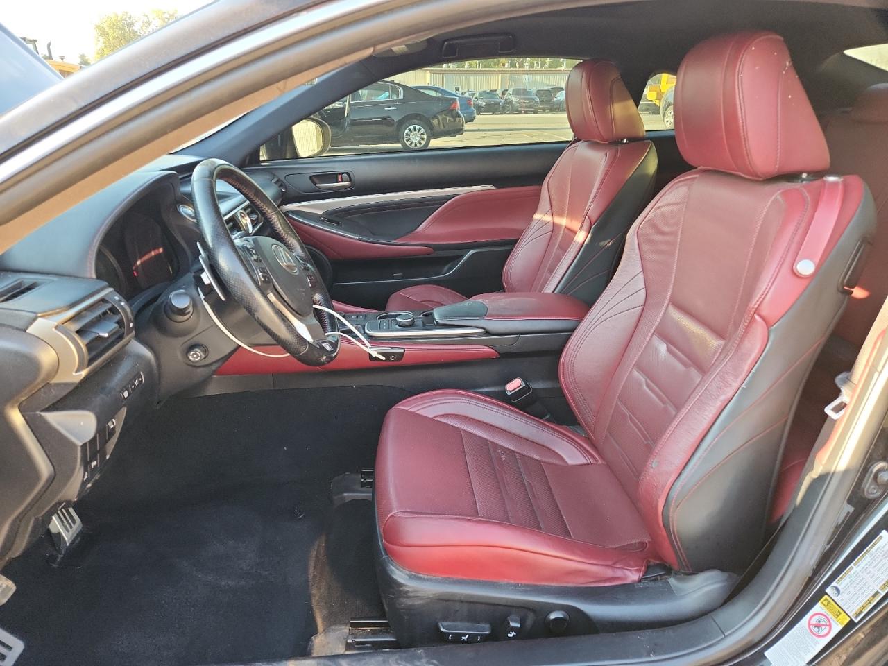 LEXUS RC 200T
