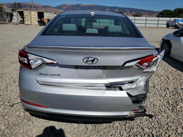 2016 HYUNDAI SONATA SE 5NPE24AF4GH416396