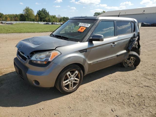 KIA SOUL +