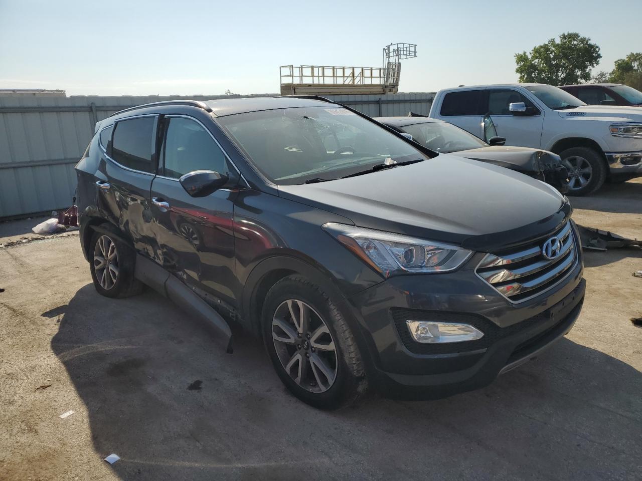 HYUNDAI SANTA FE SPORT