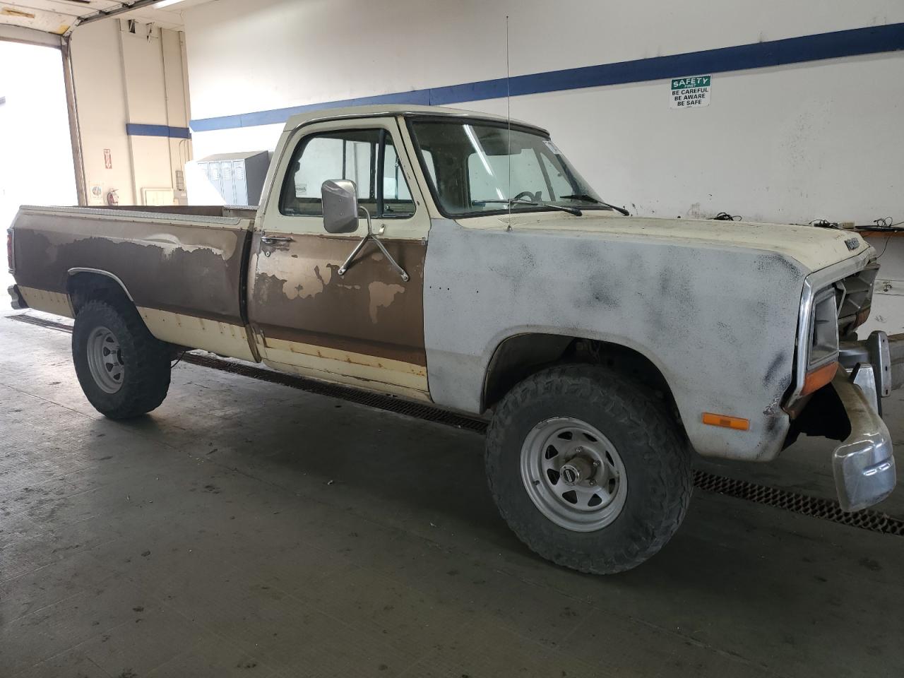 Lot #3318077365 1986 DODGE W-SERIES W