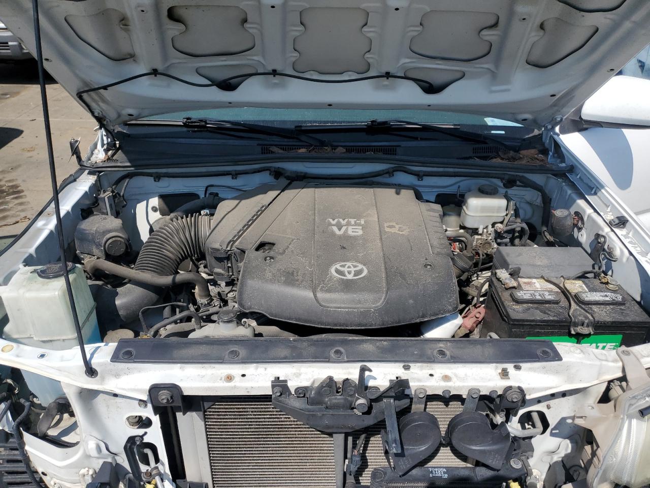 TOYOTA TACOMA DOUBLE CAB