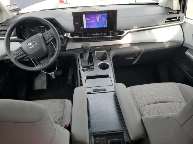 2025 TOYOTA SIENNA LE 5TDKSKFCXSS182273