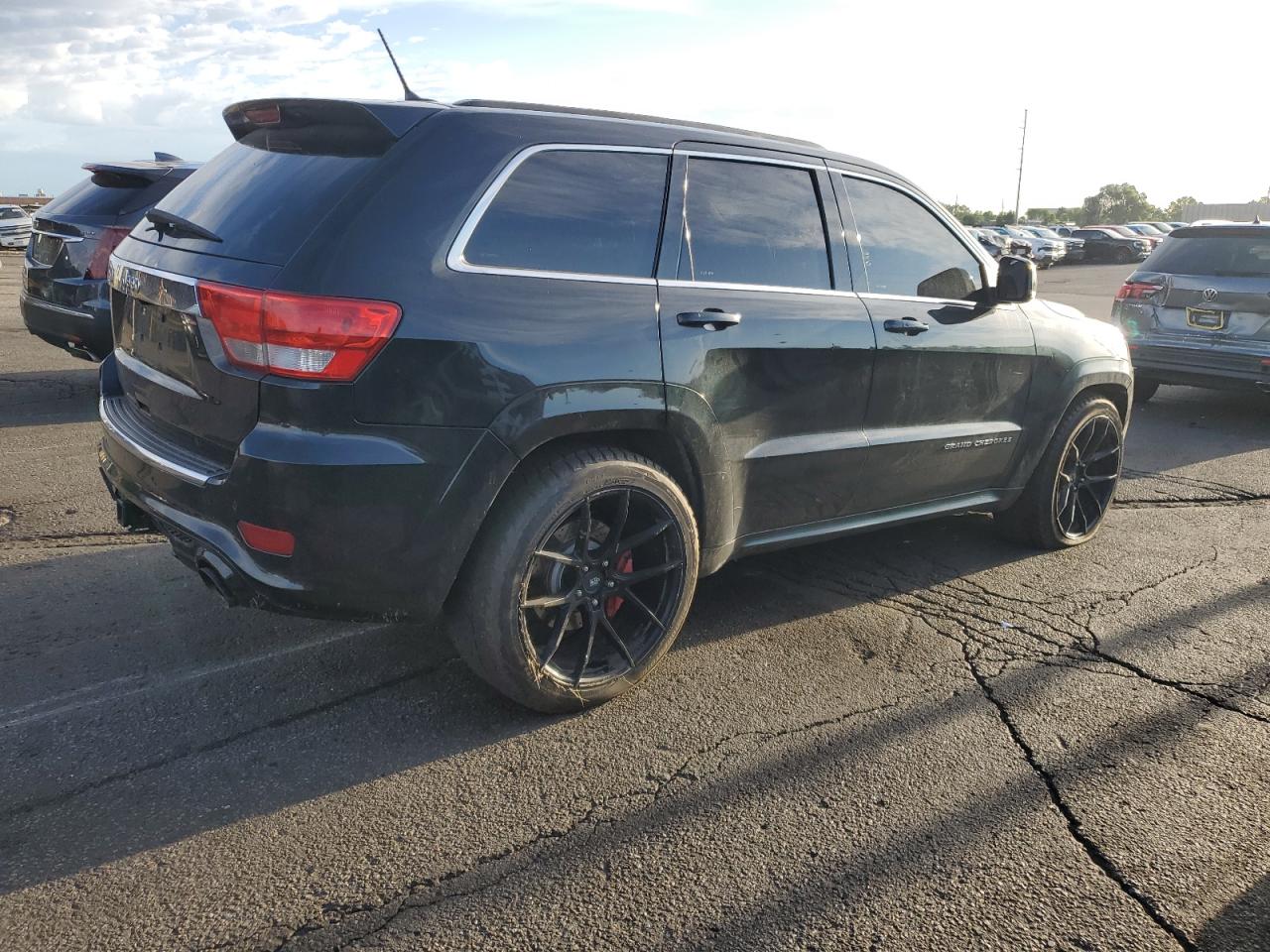 JEEP GRAND CHEROKEE SRT-8