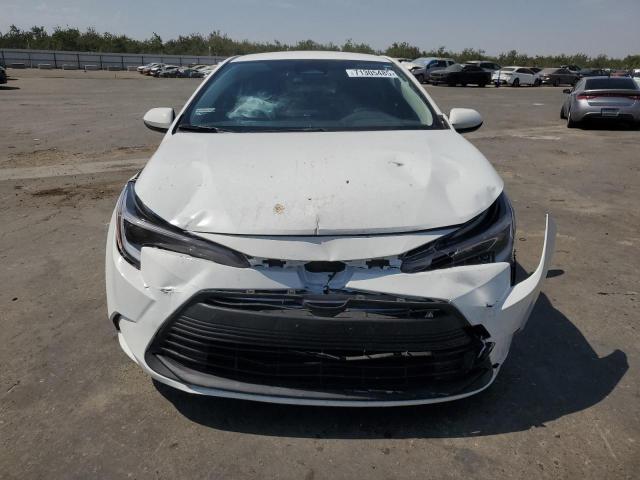 2025 TOYOTA COROLLA LE - JTDBCMFE6S3093750